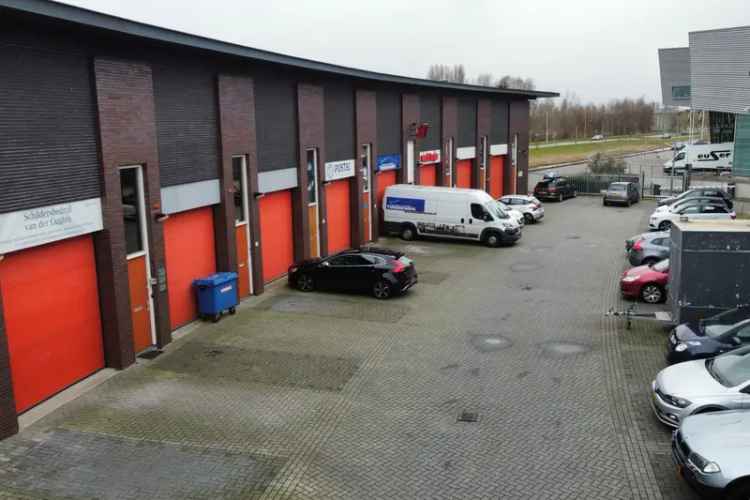 Bedrijfshal Barendrecht | Zoek bedrijfshallen te huur: Ebweg 1-f 2991 LS Barendrecht [funda in business]