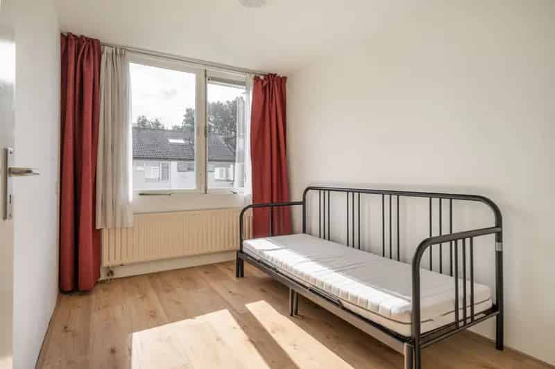 Ruime Familiewoning 4 slaapkamers 2 badkamers Batau Zuid