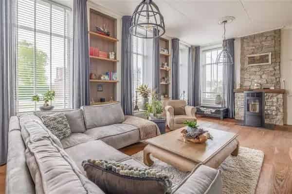 Herenhuis Veendam 5 slaapkamers 2 badkamers energielabel A