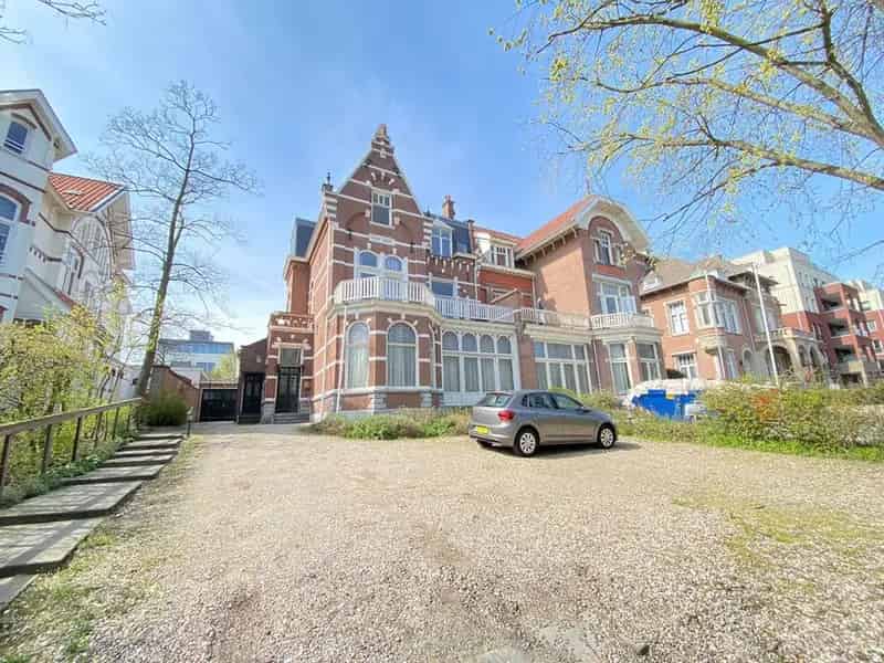 Ruim Appartement 132m2 Scheveningen 2 slaapkamers 2 badkamers