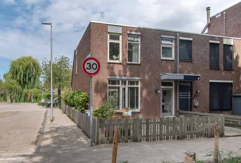 Huis te koop: Velddreef 188 2727 CR Zoetermeer | Funda