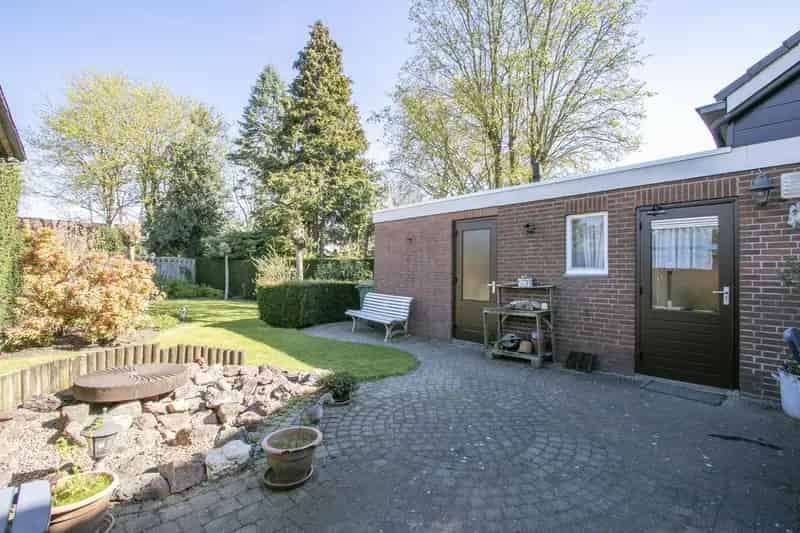 Vrijstaande gezinswoning Stramproy 3 slaapkamers garage tuin