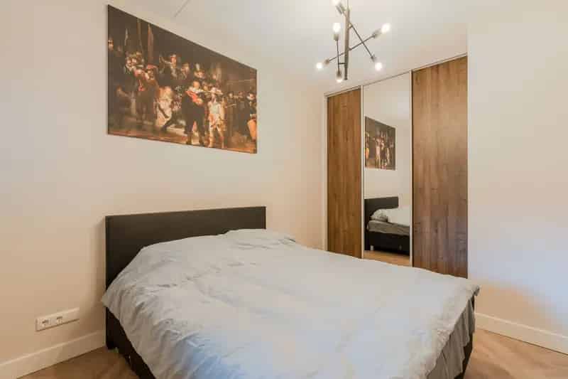 Modern appartement te koop in Diemen  53m2  Balkon  Eigen grond