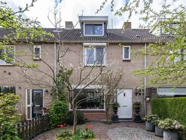 Woonhuis huren Baambrugge