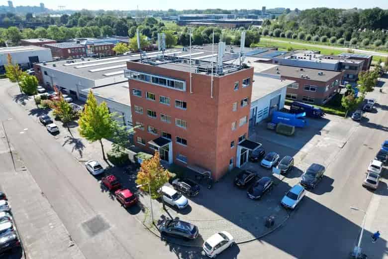 127 m2 Kantoorruimte te Huur Hendrik-Ido-Ambacht