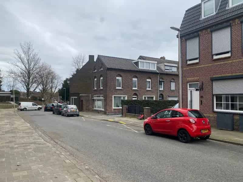 Ruime Tussenwoning Schandelen 5 Slaapkamers Grote Tuin
