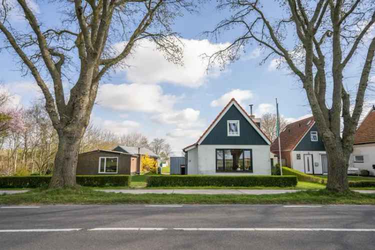Woning met Loods en Vakantiewoning 5725m2