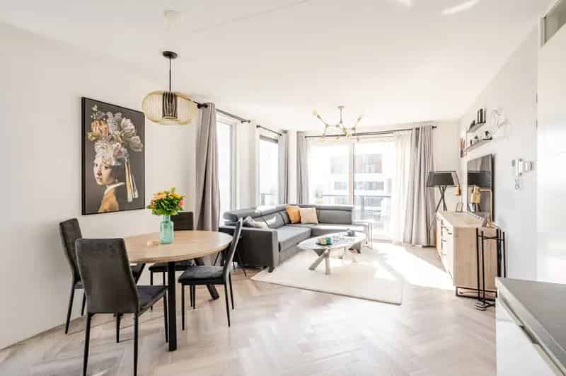 3-Kamer Appartement Almere Poort  64m2  Balkon  Parkeerplaats