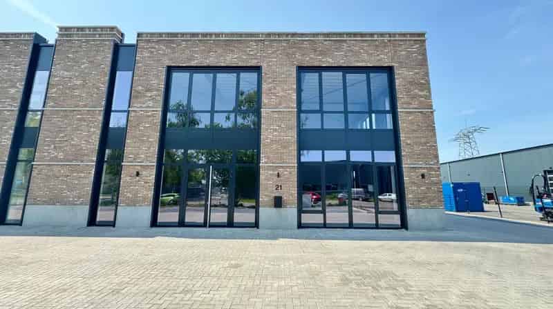 Bedrijfshal Groningen te koop - 295m² - Zuidoost