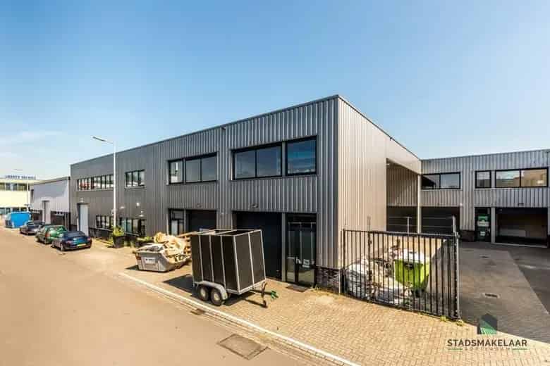 Bedrijfsruimte te Huur Rotterdam 148m2