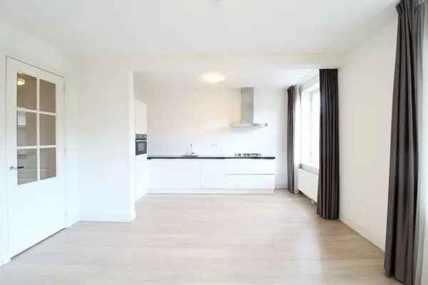 3-kamer appartement Amsterdam-Zuid 66m2 Zonnig balkon Energielabel A