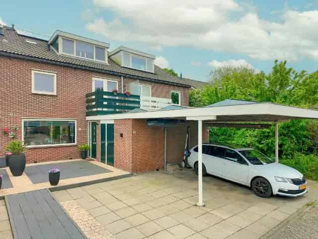 Gezinshuis Nieuw Vennep: Ruim, modern en duurzaam