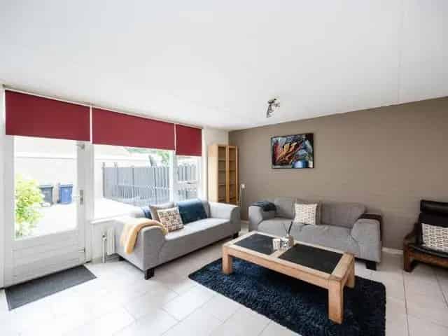 Hoekwoning Almere Waterwijk nabij A6 A27