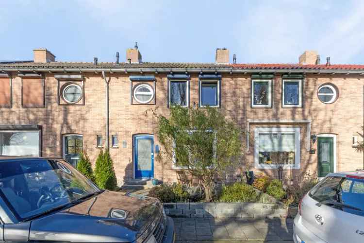 Huis Te Koop , 18, 't Walletje, Klundert, Noord-Brabant