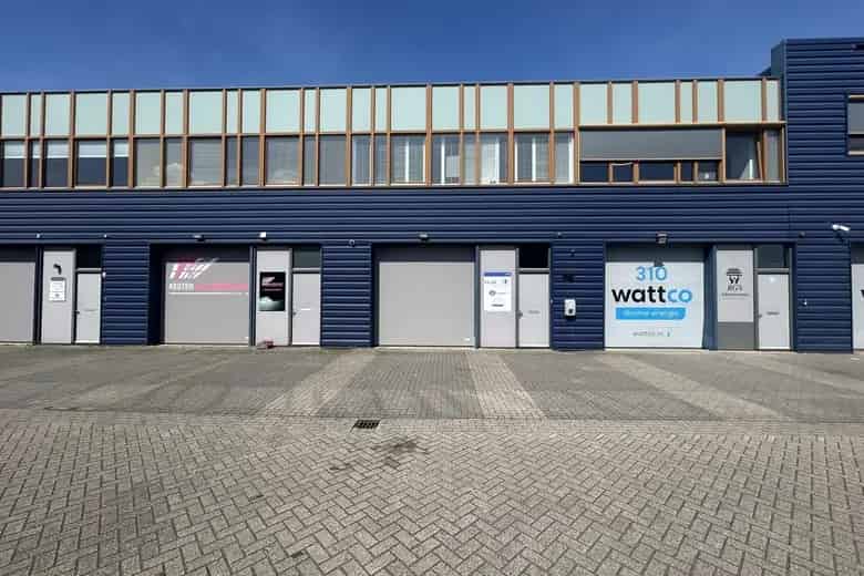 75 m2 bedrijfsruimte te huur in Maasdijk