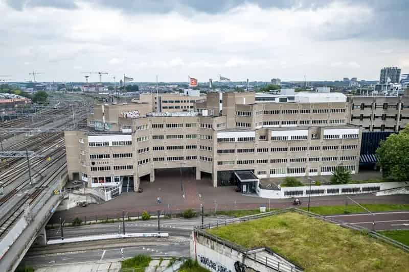 Kantoorruimte te huur Utrecht Centraal Station 450m2