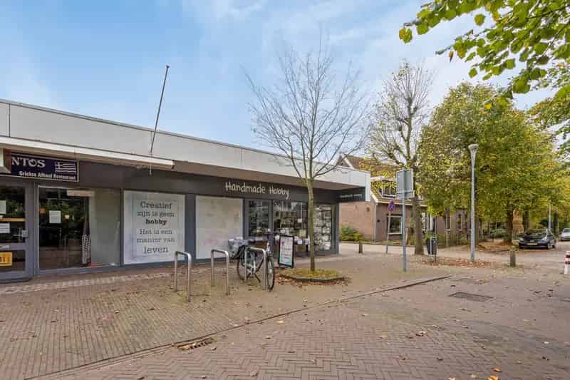 Winkel te Huur Nieuw Vennep 163m2 Centrum