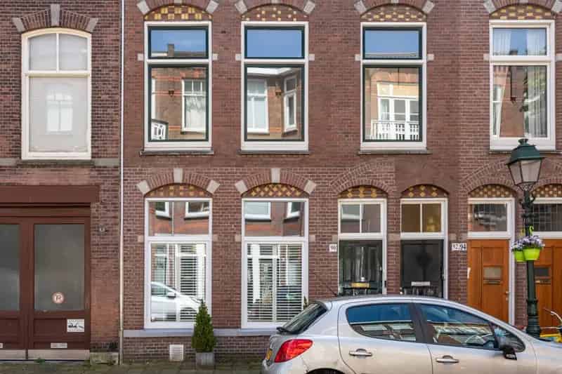 Appartement te koop: Van Loostraat 92 2582 XG Den Haag 