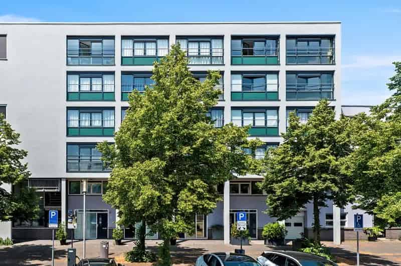 Appartement te koop Rotterdam: Lichtrijk 3-kamer appartement Entrepotgebied