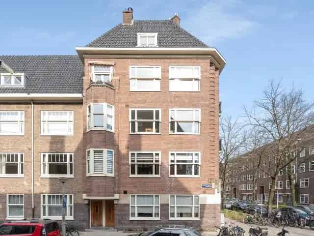 Dubbel Bovenhuis Rivierenbuurt 163m2 3 slaapkamers Dakterras