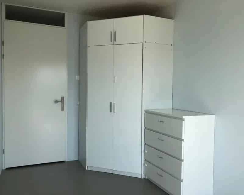 Kamer in Gemeubileerd Appartement 85m2 met Dakterras