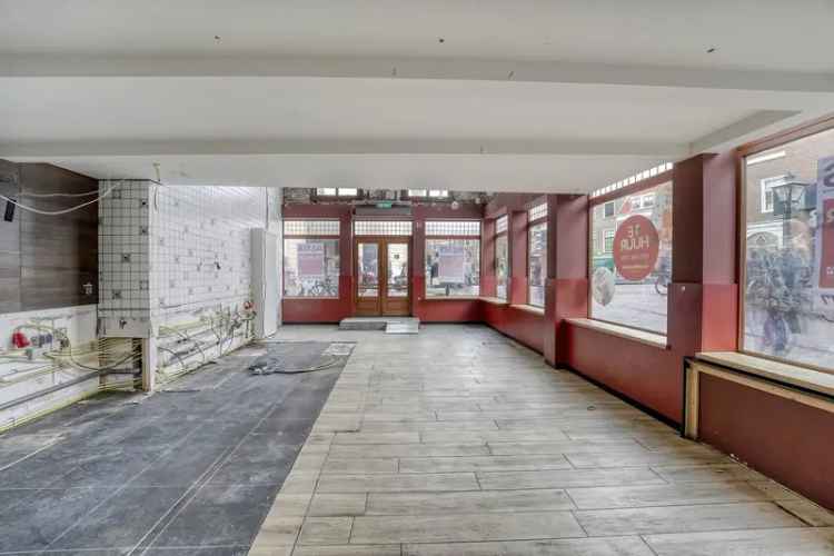 Winkelruimte te huur Haarlemmerstraat Leiden 100m²