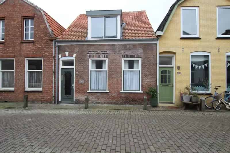 Karakteristieke Gemeubileerde Woning Terneuzen Centrum