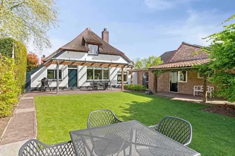Huis te koop: Kerkstraat 23 6988 AE Lathum | Funda
