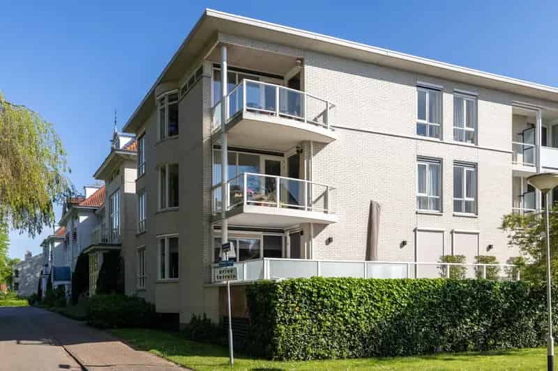 Luxe 3-kamer appartement Breda-Zuid 158m²