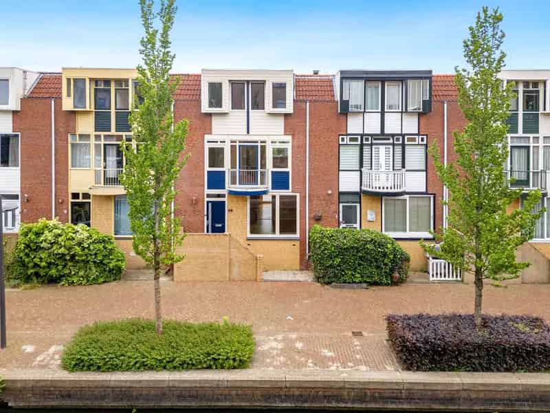 Huis te koop Olstgracht 40 Almere Centrum