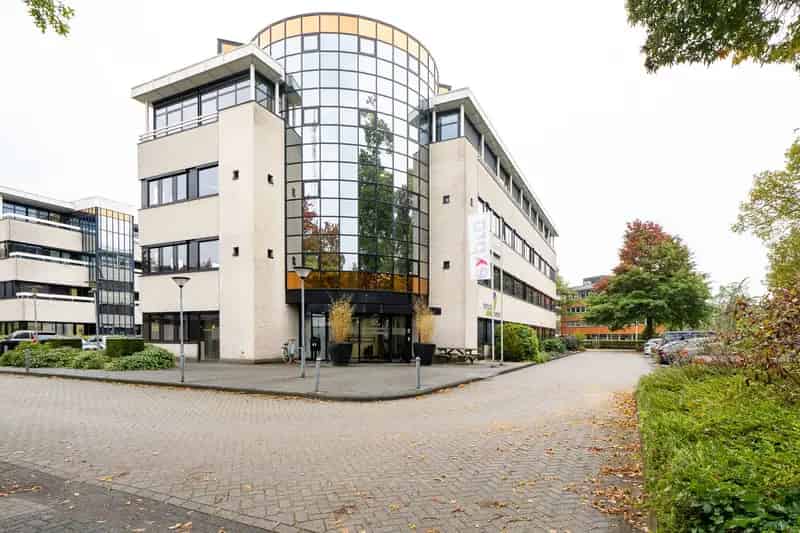 Kantoorpand te koop Hengelo 2065m2 Westermaat Zuidoost