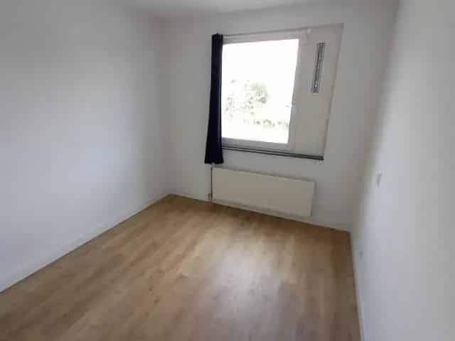 Amsterdam Zuidoost Hoekwoning 6 slaapkamers Grote Tuin