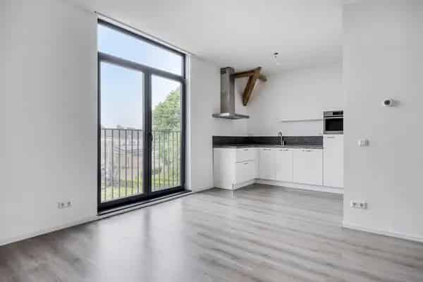 Gemoderniseerd Maisonnette Appartement Oosterhout Centrum