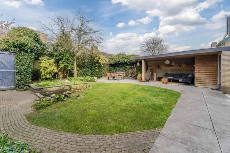 Tweekapper Scherpenzeel  Royale Tuin 3 slaapkamers  Recente Renovatie