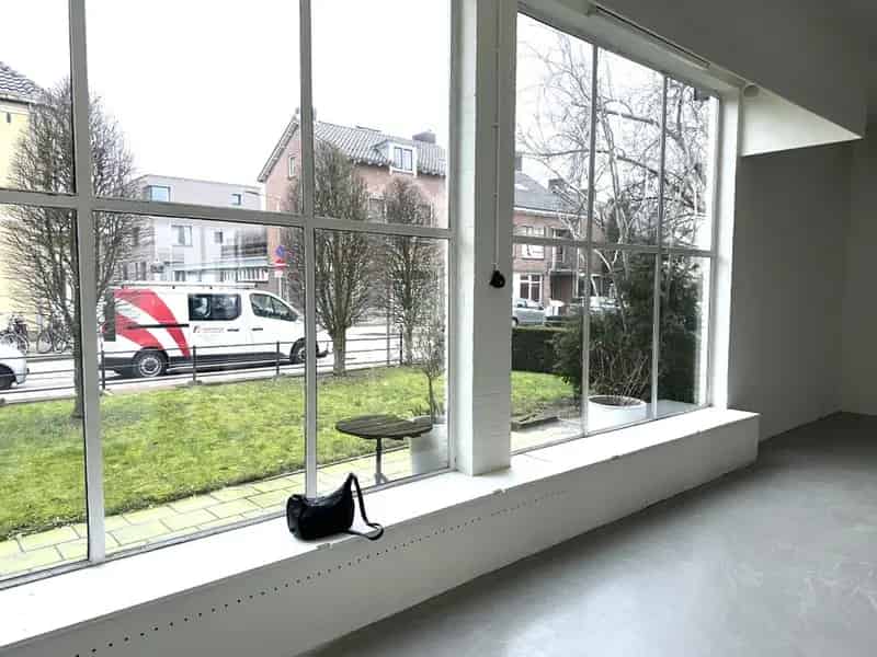Bedrijfsruimte Arnhem Plattenburg 110m² Nabij Station