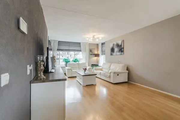 Huis Te Koop , 33, Potgietersingel, Zevenhuizen, Zuid-Holland