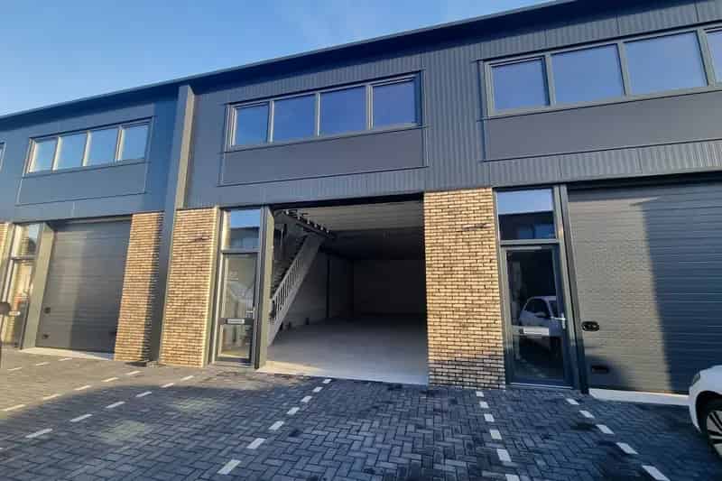 Bedrijfshal te huur Waddinxveen BusinessPark A12 182m2