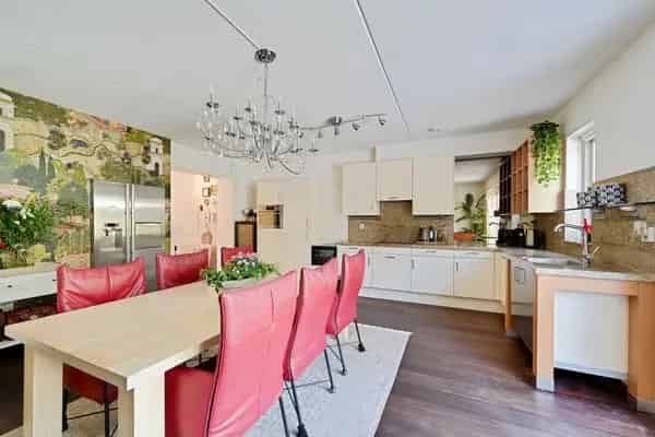 Luxe Tweekapper Leidschenveen 182m² 4 slaapkamers Grote Tuin