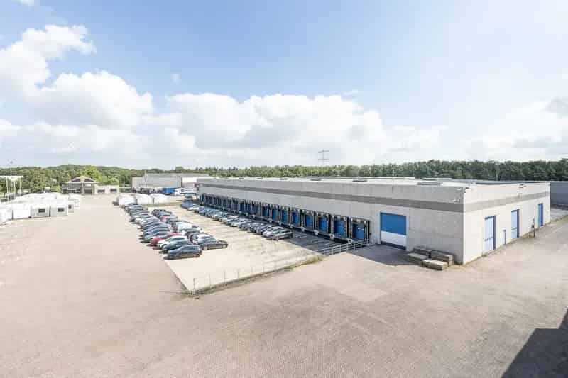 Bedrijfshal te Huur Eersel - Crossdock 40 Docks 14000m2 Buitenterrein