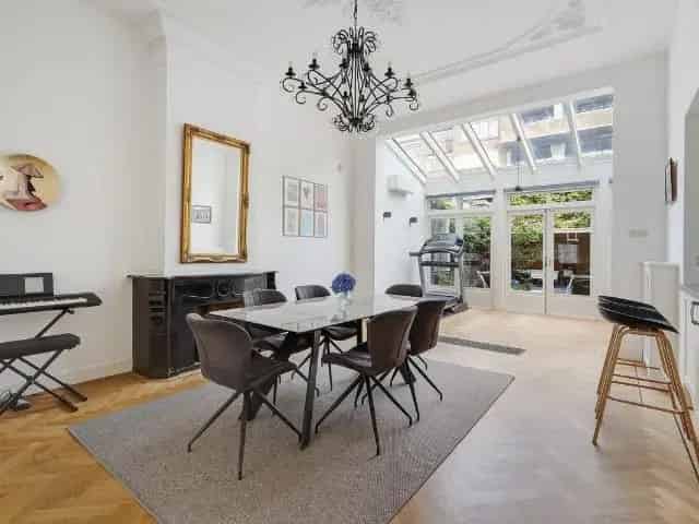 Te huur: Huis Willemstraat 81 in Den Haag