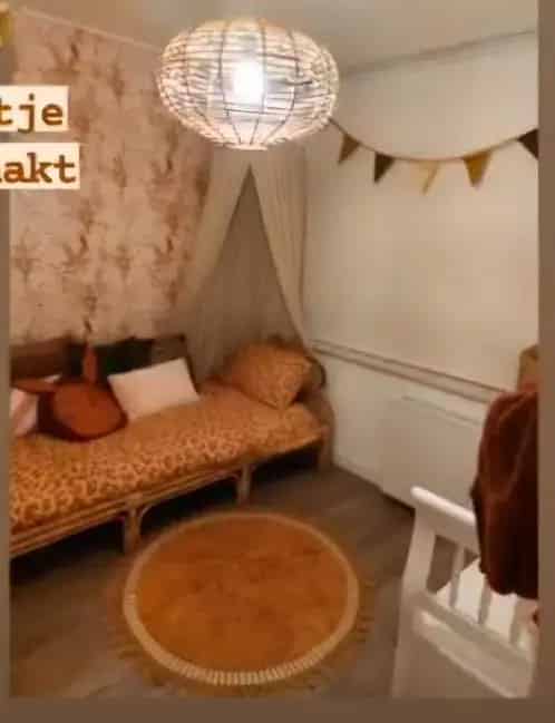 Kinderbed 80x204x87cm Nieuwstaat Inclusief Matras