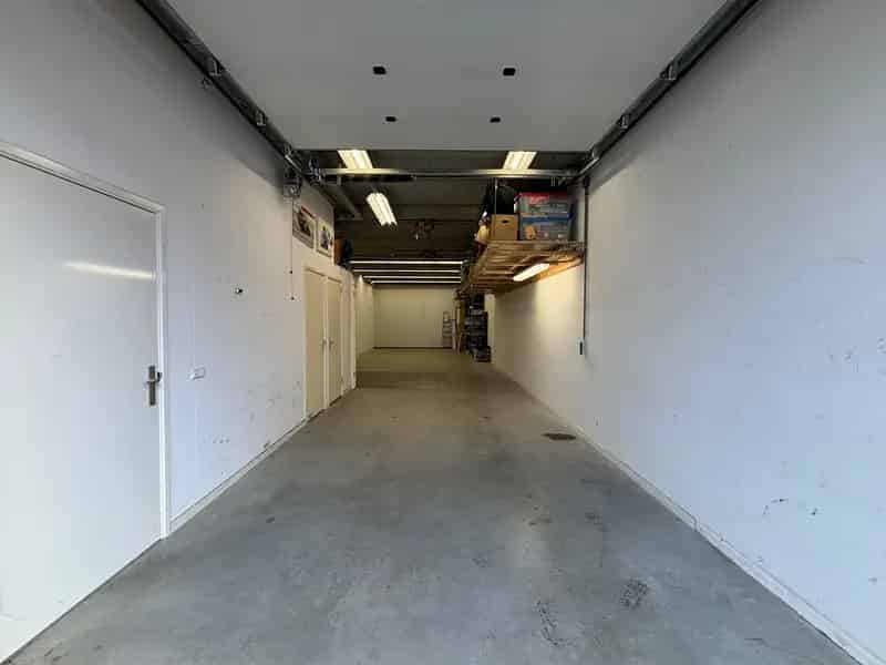 Bedrijfshal Aalsmeer te koop 180m2