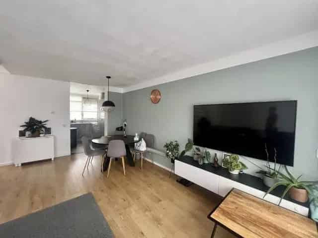 Te Huur: Luxe Hoekwoning Zielhorst 3 Slaapkamers Ruime Tuin