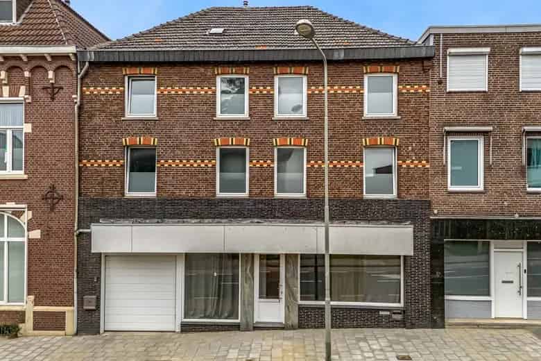 719m2 Winkelruimte Landgraaf Wonen Werken Belegging
