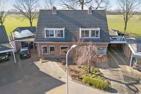 Royale 2-onder-1-kapwoning met vrij uitzicht en energielabel B