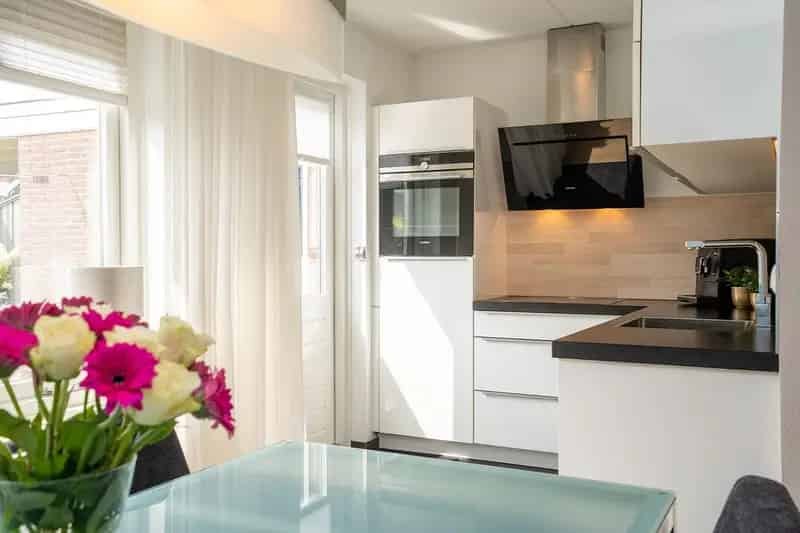 Ruime Tweekapper Denekamp 4 Slaapkamers Zonnepanelen Airco