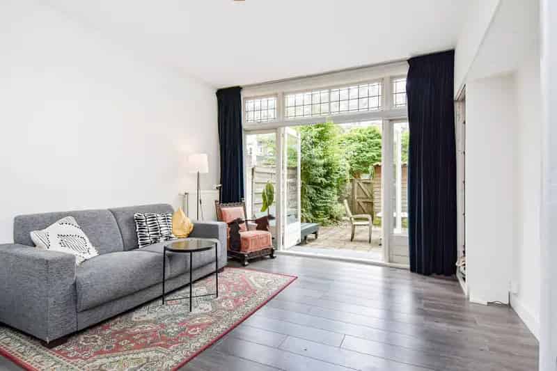 Appartement te koop Kralingen: 2-kamer benedenappartement met tuin