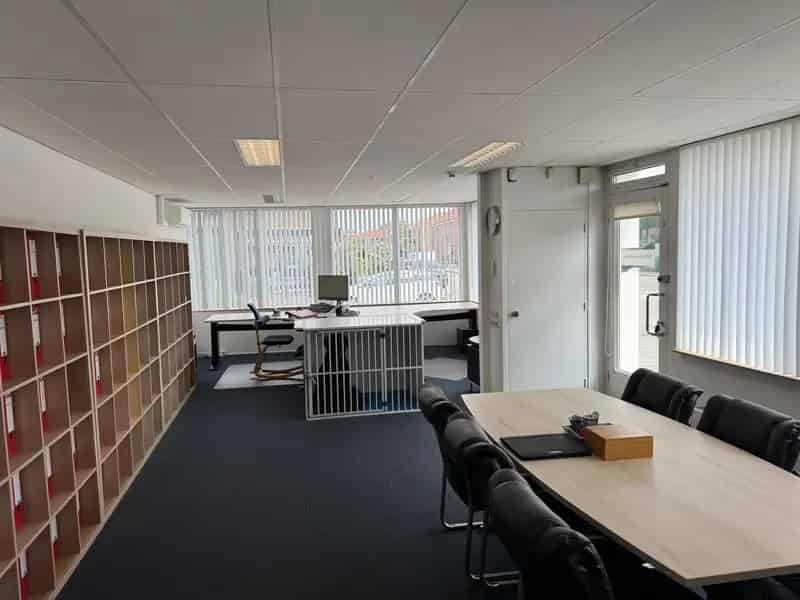 Kantoor Nieuwerkerk aan den IJssel | Zoek kantoren te koop: J A Beyerinkstraat 5-a 2912 AA Nieuwerkerk aan den IJssel 