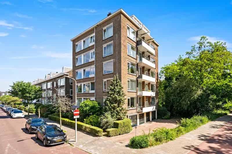 Appartement te Koop Bezuidenhout 77m2 2 Slaapkamers Balkon Berging