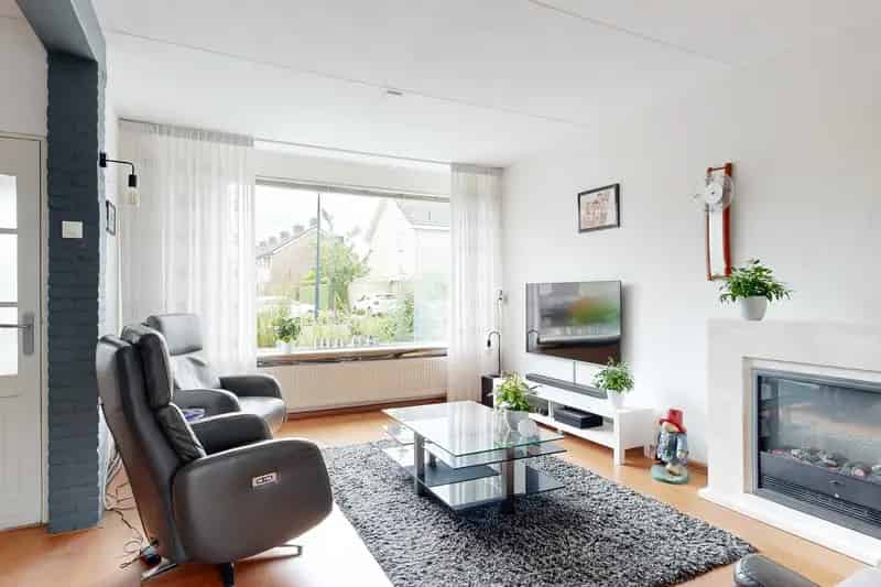 Huis te koop Fruitlaan Zwaag 3 slaapkamers tuin